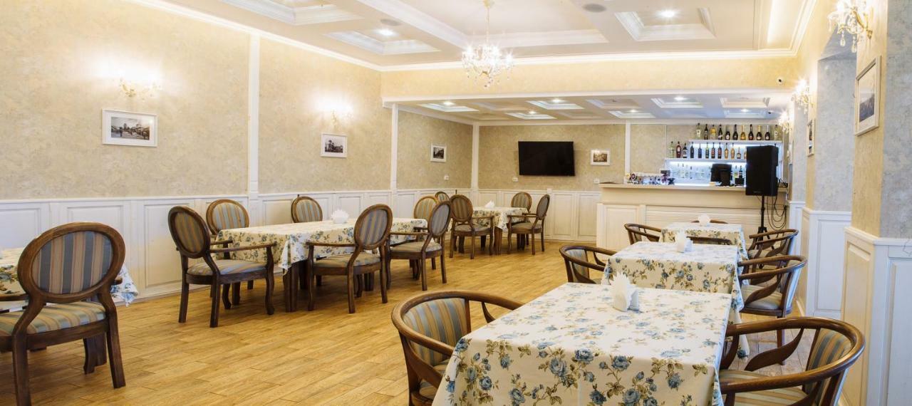 Отельно-Ресторанный Комплекс Златогор Lubny Eksteriør bilde